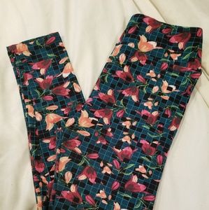 LuLaRoe OS Leggings